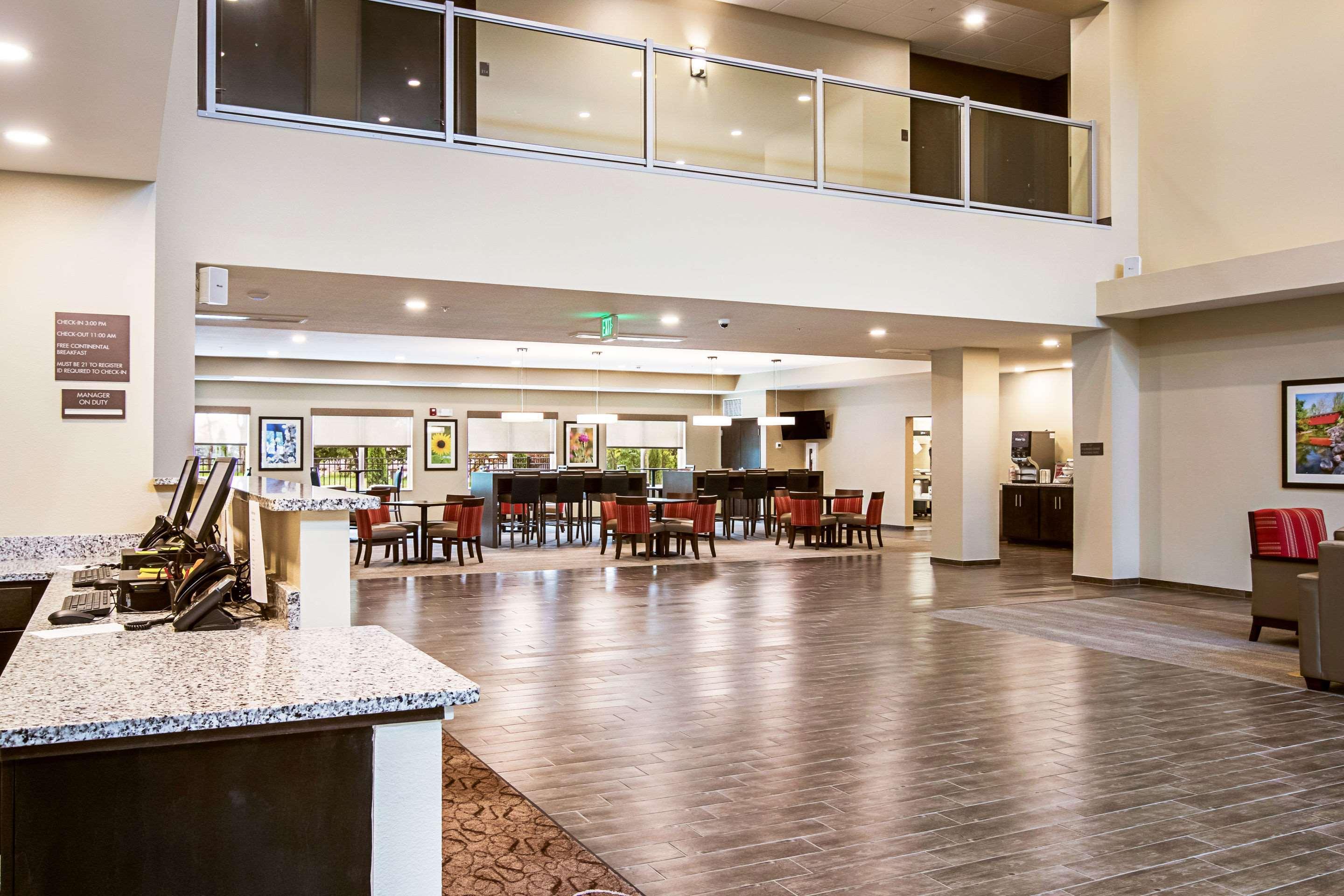 Comfort Suites Wooster Near University Campus Exteriér fotografie