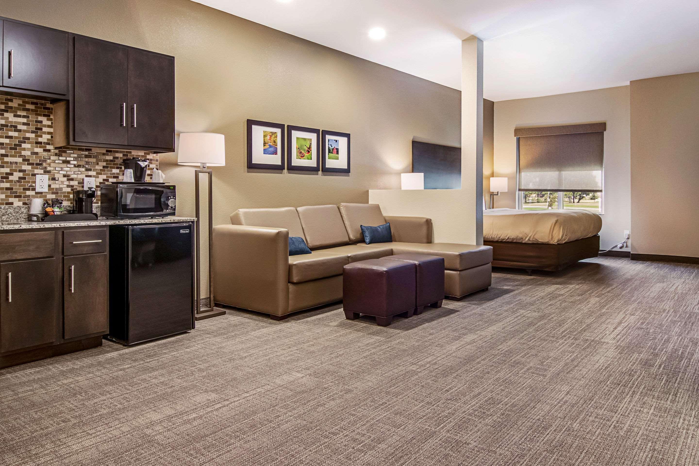Comfort Suites Wooster Near University Campus Exteriér fotografie