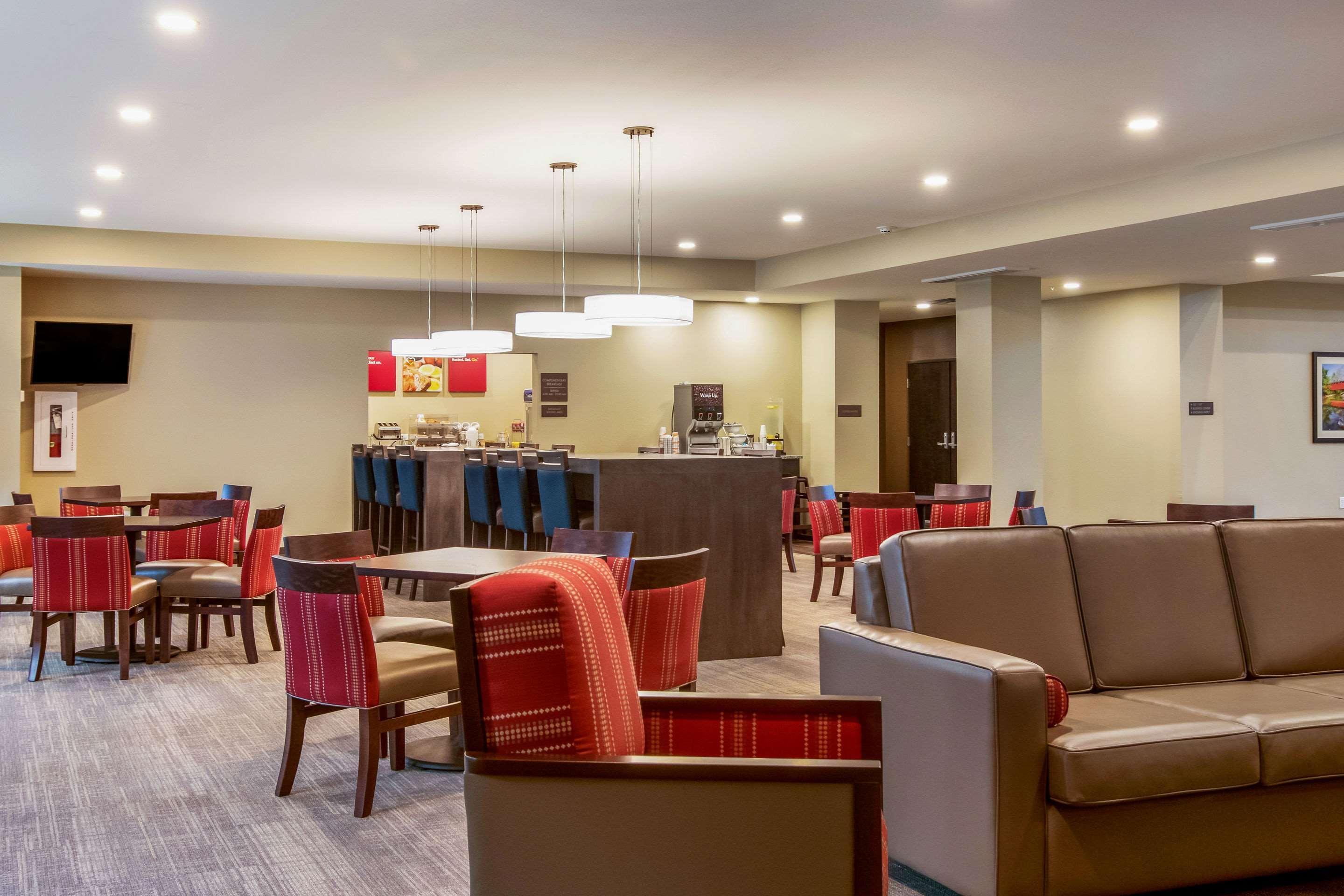 Comfort Suites Wooster Near University Campus Exteriér fotografie