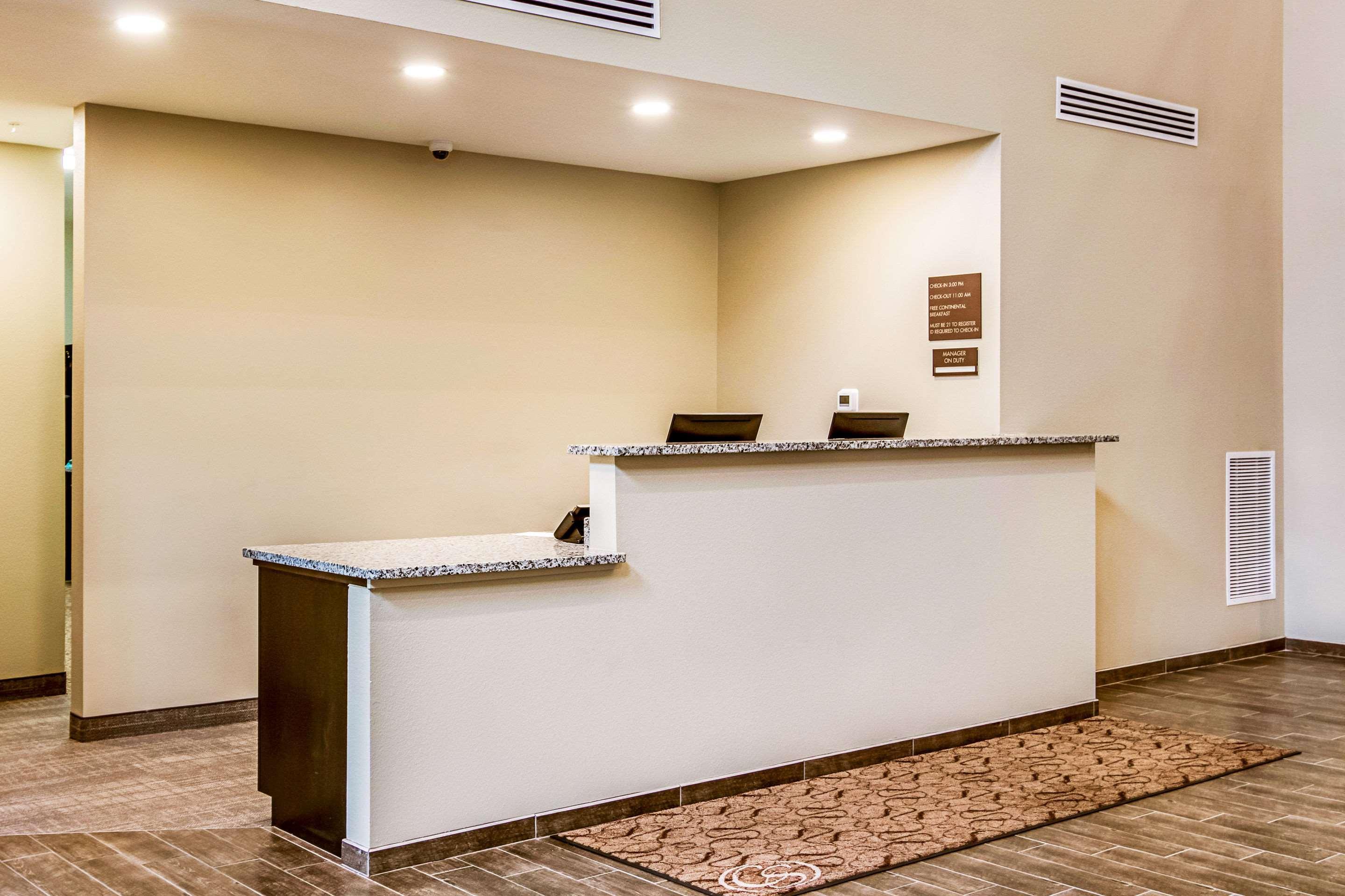 Comfort Suites Wooster Near University Campus Exteriér fotografie